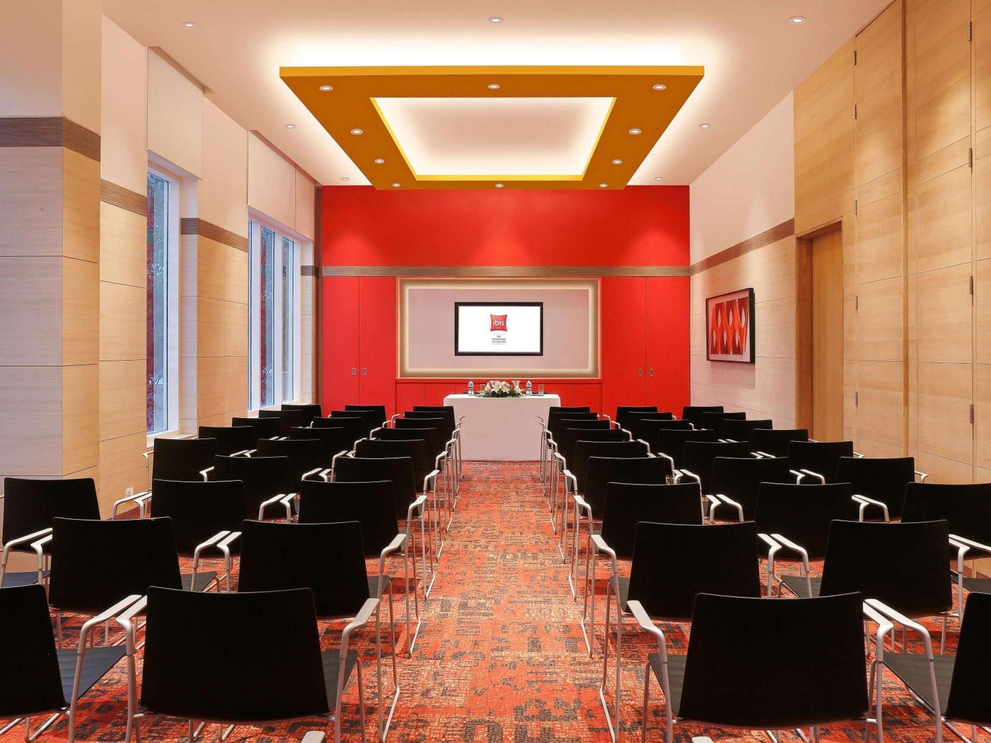 Ibis Coimbatore City Centre - An Accor Brand Ngoại thất bức ảnh